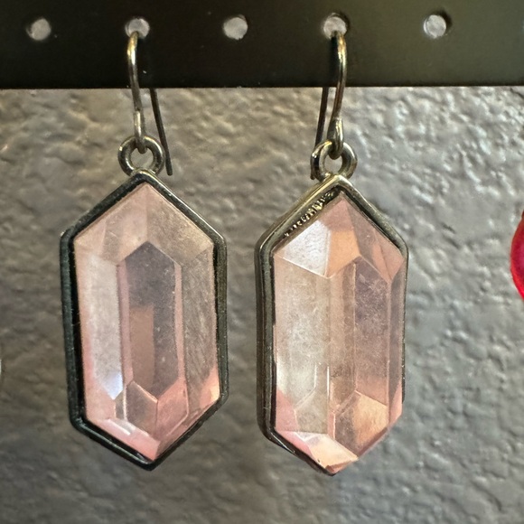 Earrings - Picture 1 of 1